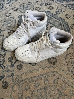 Nike High-Top Sneakers Size 8
